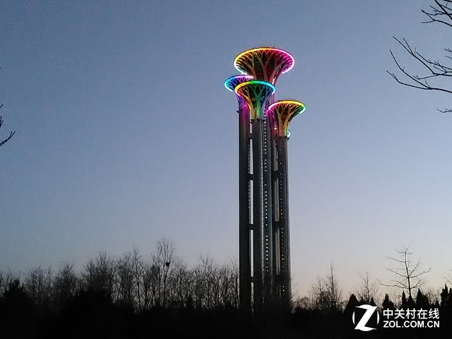 定義都市輕旅行 AGM Rio三防手機評測(待審核)