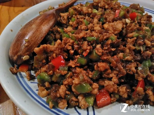 定義都市輕旅行 AGM Rio三防手機評測(待審核)