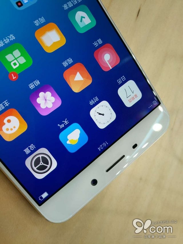 圓潤均衡由內(nèi)而外 OPPO R9搶先體驗