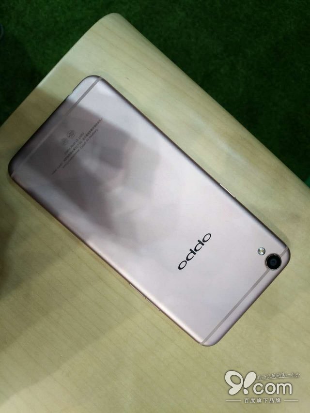 圓潤均衡由內(nèi)而外 OPPO R9搶先體驗