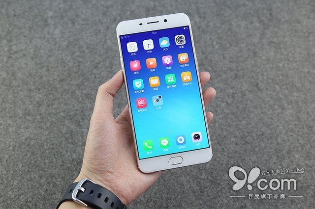 至美機身+前置指紋 OPPO R9開箱圖賞