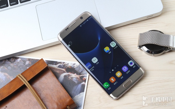 三星S7 edge體驗(yàn)：除了<a href=/pc/system/ target=_blank class=infotextkey>系統(tǒng)</a>我意見不大第2張圖