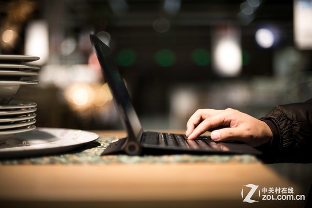 多模體驗式評測 聯想YOGA平板2 Win版 