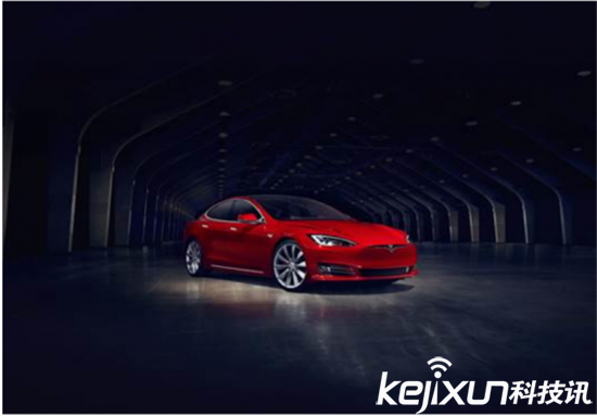 特斯拉 Model S 首次中國(guó)亮相  新店建在太古里？