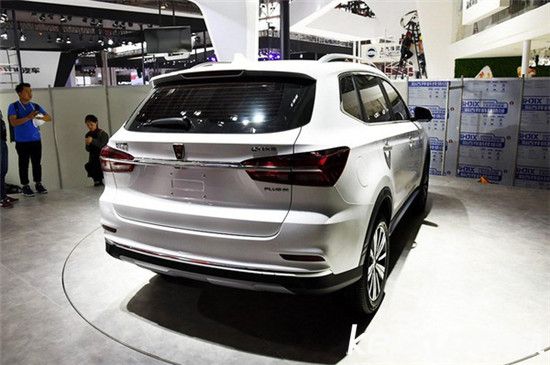 榮威RX5汽車正式發布 首款互聯網汽車搭載自主YunOS系統