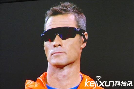 Oculus Rift變身智能眼鏡 扎克伯格虛擬現(xiàn)實計劃