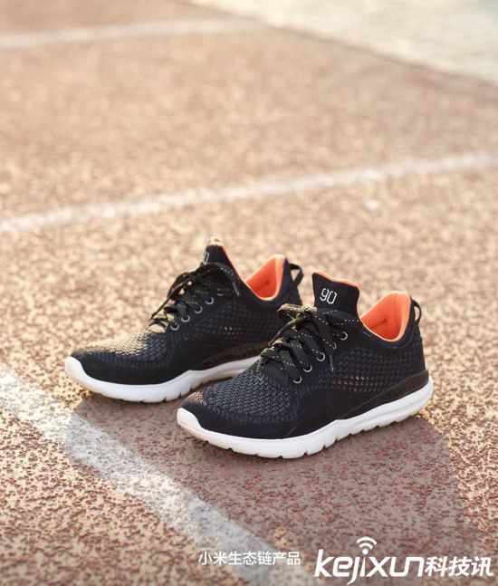 雷軍小米帝國(guó)出征:小米雜貨店無(wú)人可擋!