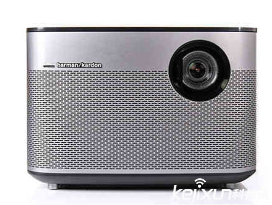 體驗極米H1無屏電視 高享受卻還要拉窗簾