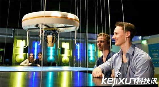 無人機多功能卻慘遭禁止?誤撞飛機留后患