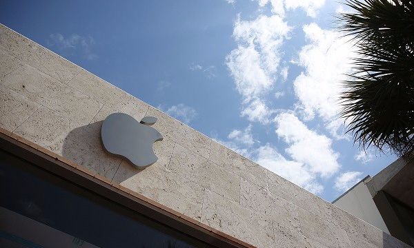 <a href=/mobile/iphone/ target=_blank class=infotextkey>iPhone</a>銷量的下滑對蘋果來說并非一件壞事