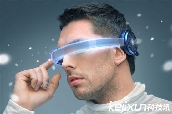 玩三星Gear 不用手機? 有望與Oculus合作VR一體機