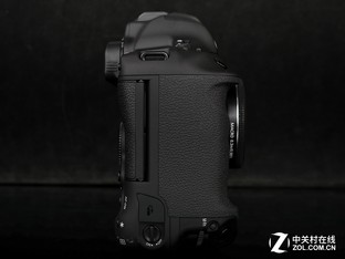 到底是不是比D5強的1DXII占坑