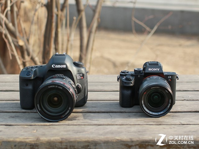 高像素之爭(zhēng) 佳能EOS 5DSR對(duì)比索尼A7R Ⅱ