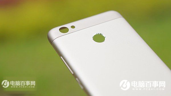 紅辣椒金典正式發(fā)布 599指紋金屬新機