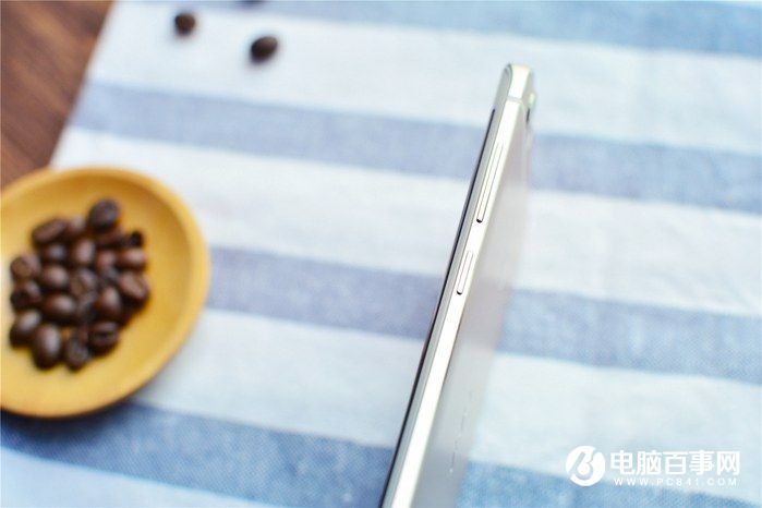 國產(chǎn)手機(jī)新標(biāo)桿 vivo Xplay5全面評測