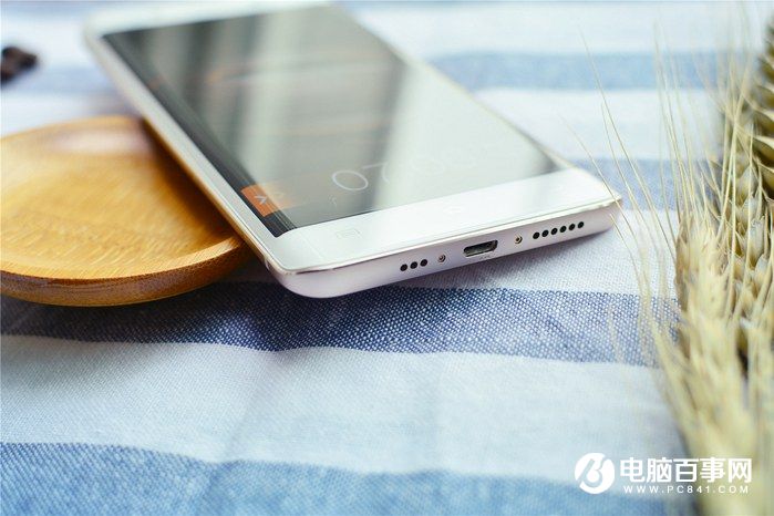 國產(chǎn)手機(jī)新標(biāo)桿 vivo Xplay5全面評測