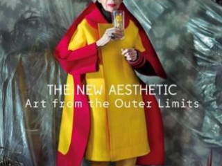 94歲外國(guó)老太推出智能珠寶   佩服時(shí)尚偶像Iris Apfel