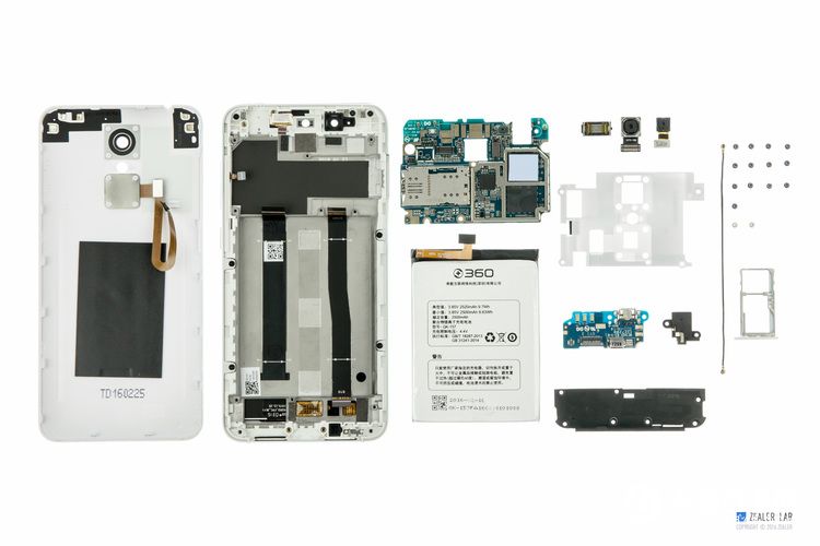 360手機F4做工如何?360手機F4拆機圖解評測