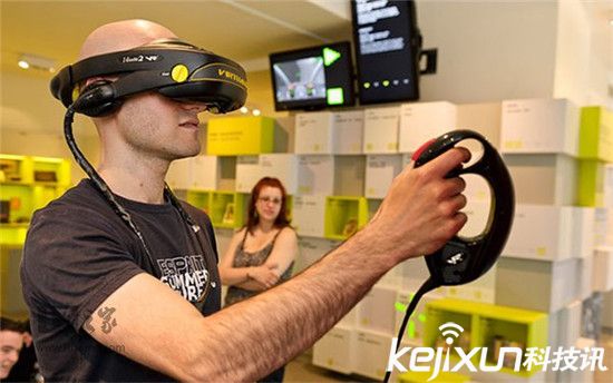 谷歌將推獨(dú)立VR頭盔 不再依靠手機(jī)或電腦使用