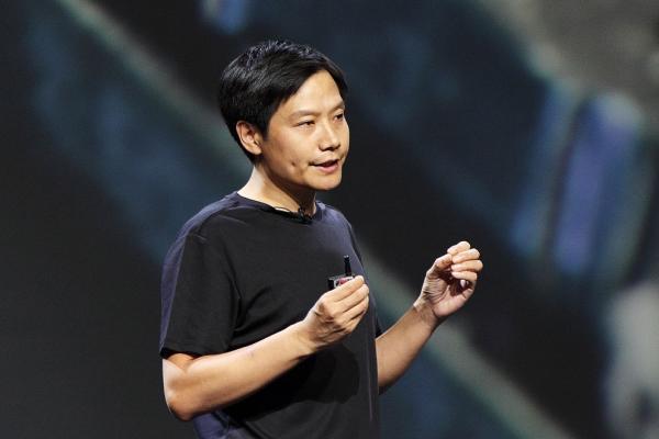 雷軍直播發(fā)干貨:小米無(wú)人機(jī)/VR齊亮相