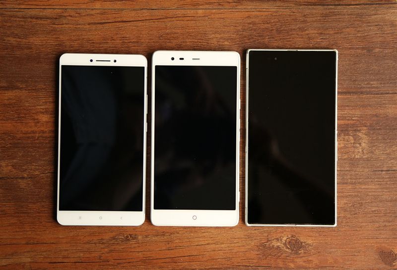 6.44寸黃金大屏!小米Max深度評測:續(xù)航驚人