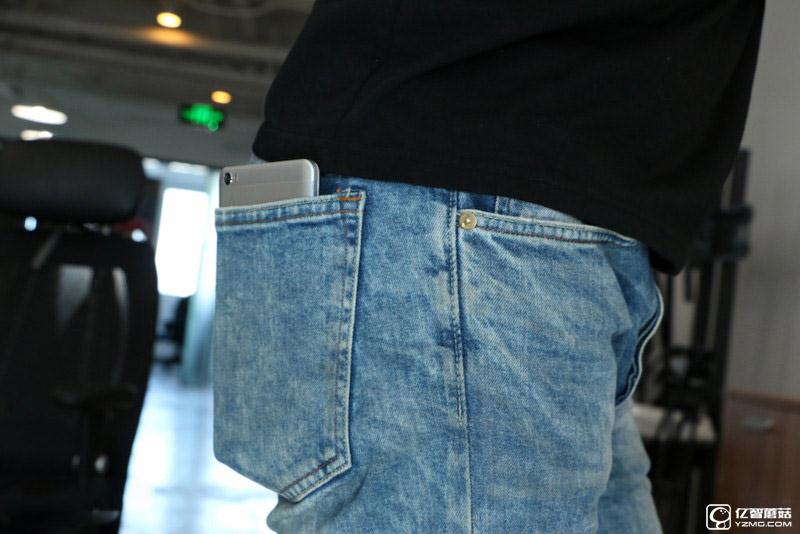 給你1999元買小米5還是小米Max 小米Max評測