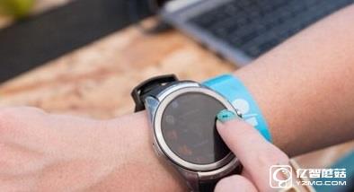 android wear2.0怎么樣 android wear2.0上手體驗視頻1