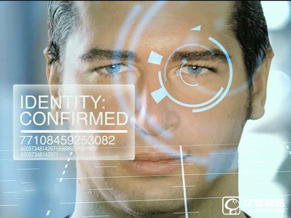 AR版微軟手環(huán)和HoloLens美瞳:現(xiàn)有Win10黑科技終極形態(tài)