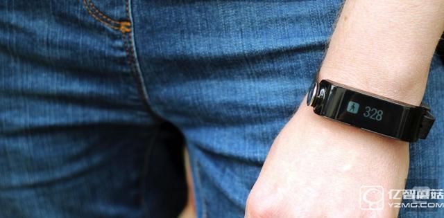 Uno速讀腕帶試玩 存在諸多問題