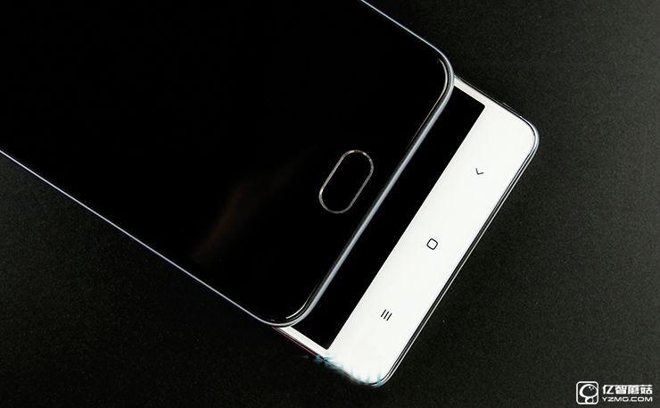 魅藍3 VS 紅米3 對比評測