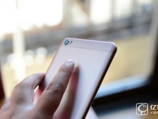 小米Max評(píng)測(cè)視頻 6.44寸巨屏手機(jī)