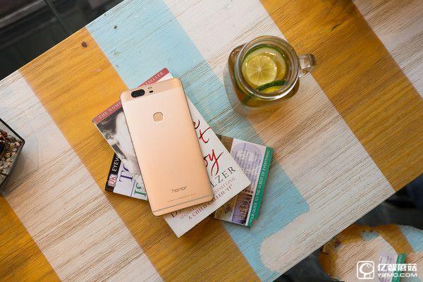 華為榮耀V8評測:麒麟950怎么樣?