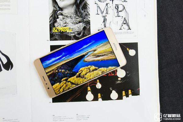 華為榮耀V8評測:麒麟950怎么樣?