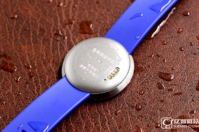 榮耀手環zero青春版上手評測 這個夏天戴著它上山下海