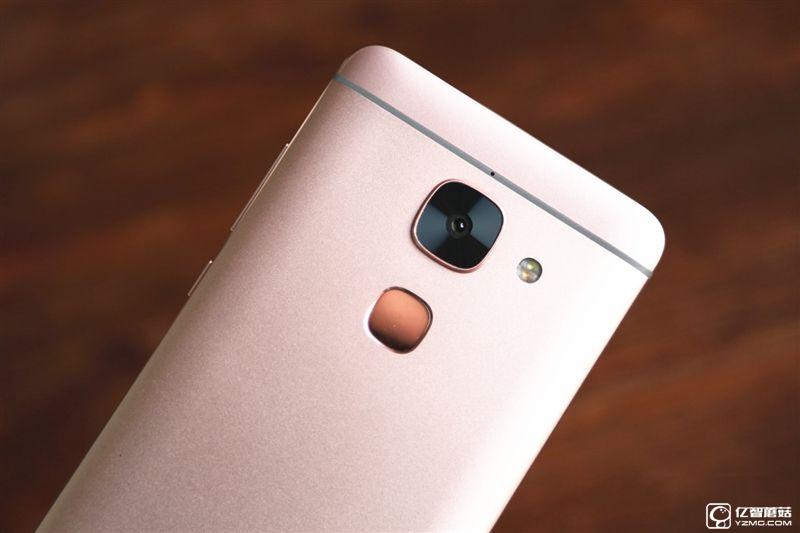 全球首款超聲波指紋旗艦:樂Max 2詳細評測