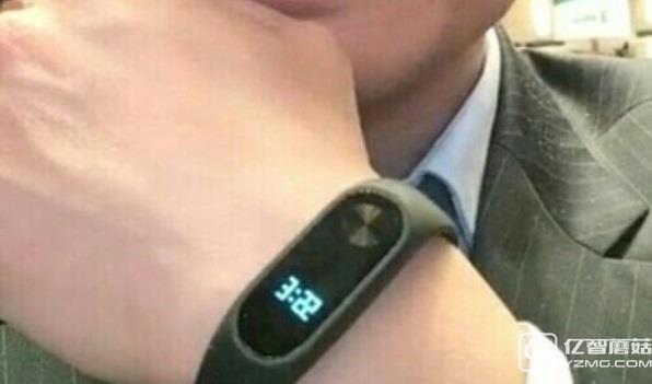 小米手環(huán)2明日發(fā)布!增加顯示屏