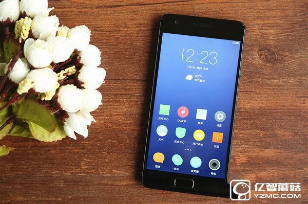 ZUK Z2和榮耀V8哪個好 榮耀V8與ZUK Z2區別對比