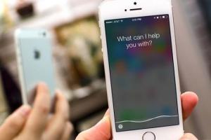 發(fā)展存在瓶頸 Siri小娜等手機(jī)語音助手還有未來嗎？
