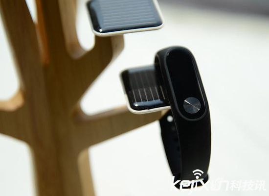 小米手環2真機先睹為快 超長待機 納尼?