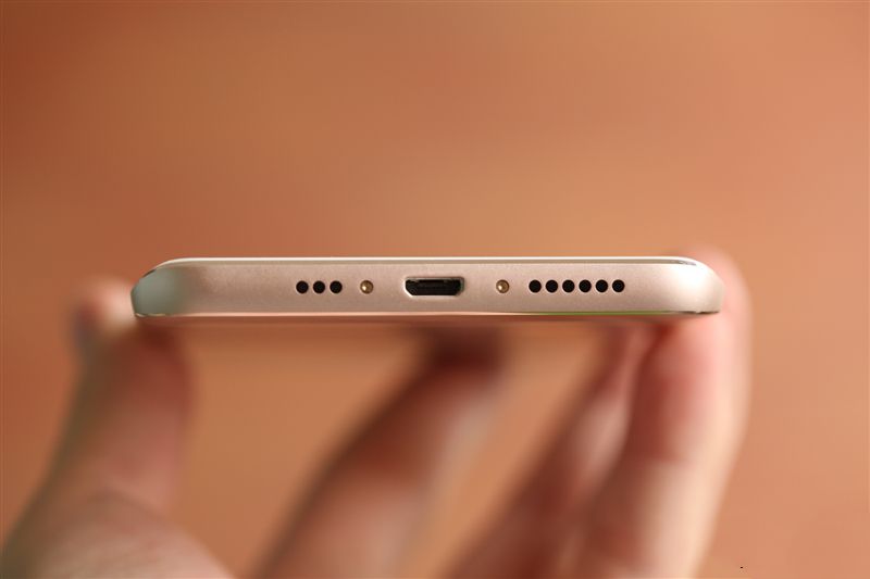 6G內存+驍龍820+雙曲面屏!vivo Xplay5旗艦版評測