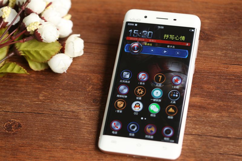 6G內存+驍龍820+雙曲面屏！vivo Xplay5旗艦版評測