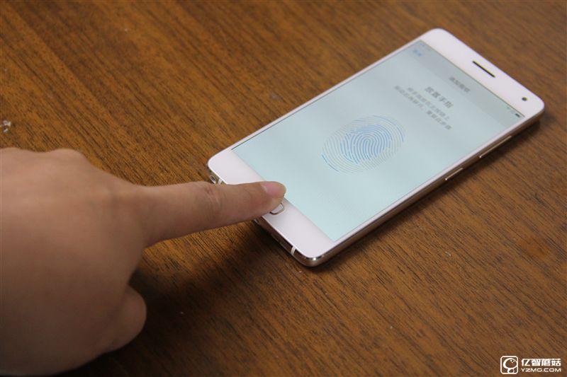 ZUK Z2 Pro旗艦版深度評測：0.05mm全球最窄黑邊！