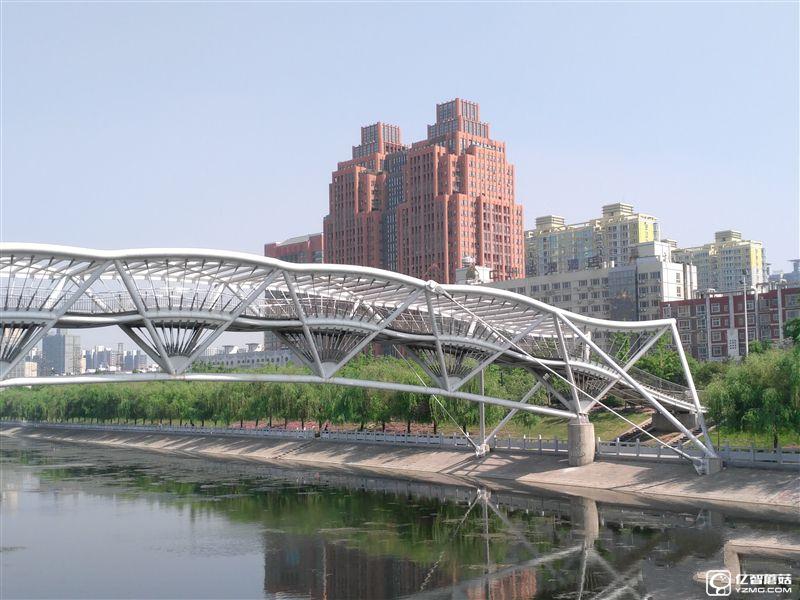 ZUK Z2 Pro旗艦版深度評測：0.05mm全球最窄黑邊！