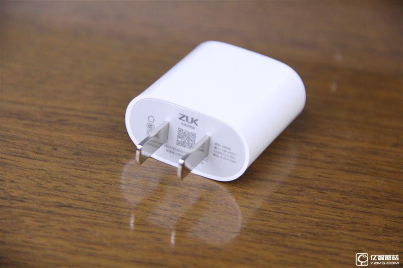 ZUK Z2 Pro旗艦版深度評測：0.05mm全球最窄黑邊！