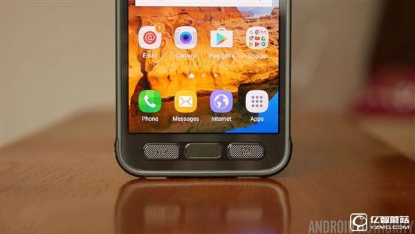 三星S7 Active上手實拍:軍規三防、貴了600元