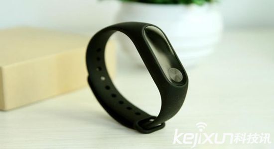 小米手環2 今日10點首度開賣149元 米粉們速速搶購了！