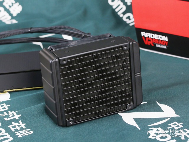 仗劍大殺四方 AMD Radeon Pro Duo首測