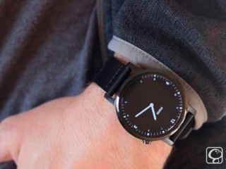 Moto360二代系統(tǒng)升級(jí)：增強(qiáng)心率功能