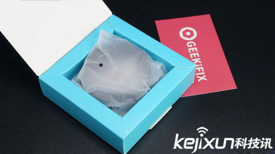 華為榮耀暢玩手環A1揭秘： 果然不是蓋的