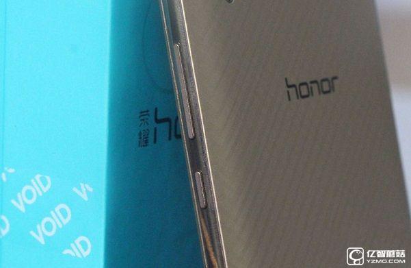 榮耀暢玩5A好看嗎 外觀評測